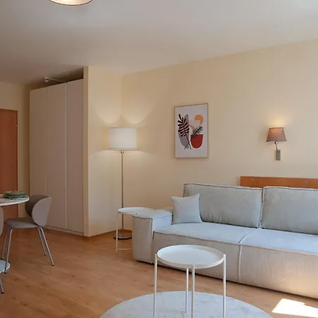 Apartman Mitte 37m2 - U-bahn Leopoldplatz By Berlin