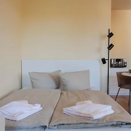 Mitte 37m2 - U-bahn Leopoldplatz By Berlin