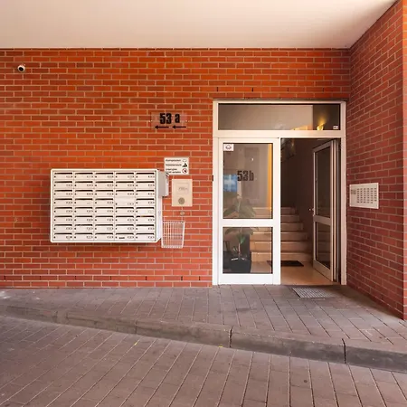 Mitte 37m2 - U-bahn Leopoldplatz By *