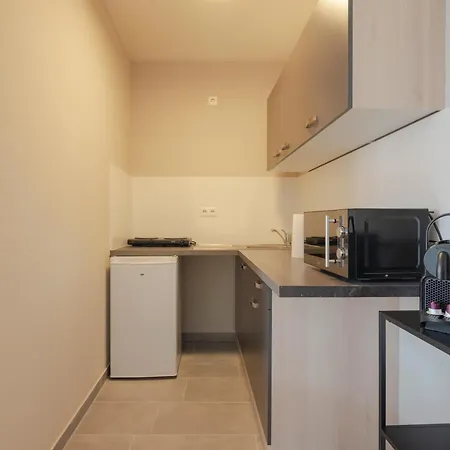 Mitte 37m2 - U-bahn Leopoldplatz By Апартаменты Берлин